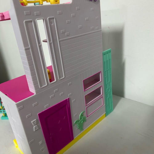 Giochi Preziosi Shopkins Happy Places 3-Story Studio like new