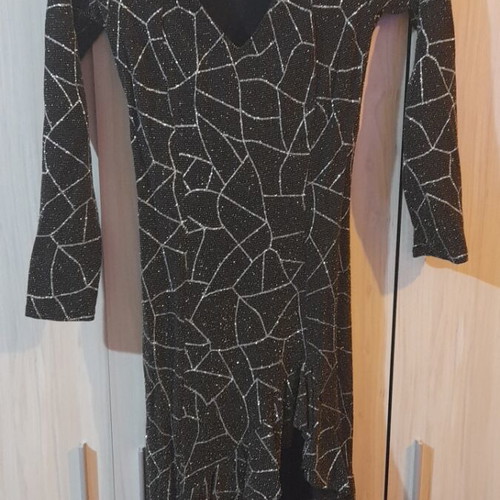 Women's formal dress like new, elastic fabric, fits XS to M