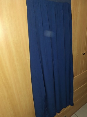Blue skirt like new, one size