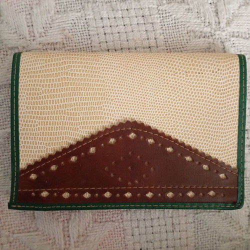 Wallets used, green with beige