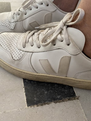 Veja sneakers size 39 used, white with beige sole