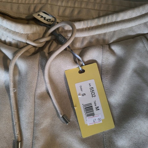 Suede pants beige new size M