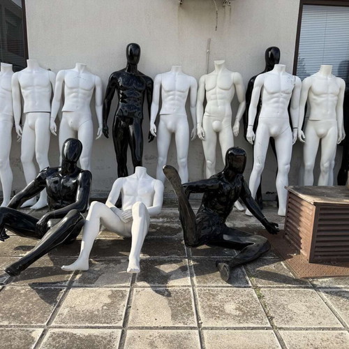 Used male display mannequins, Italian and Spanish