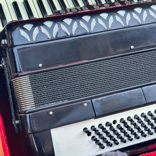 Baile Vintage Accordion 34 Keys used with Carrying Case Shanghai China