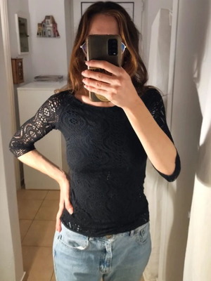 Zuiki black top with lace effect, like new, size S