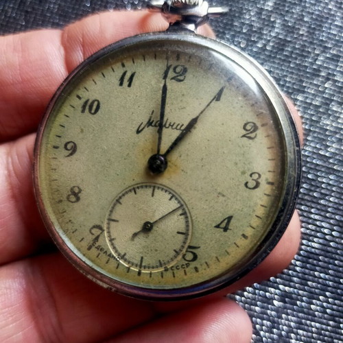Pocket watches used, mechanic and works