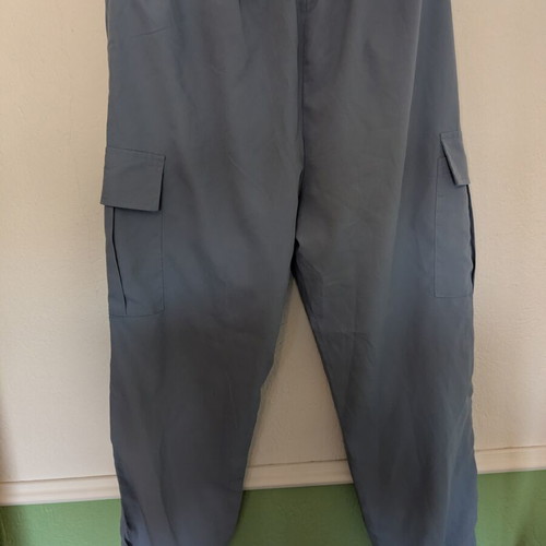Blue cargo pants like new, size L 40 12