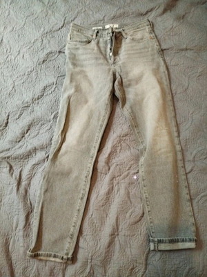 Mango jeans like new, size M, gray