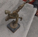 Discobolus sculpture