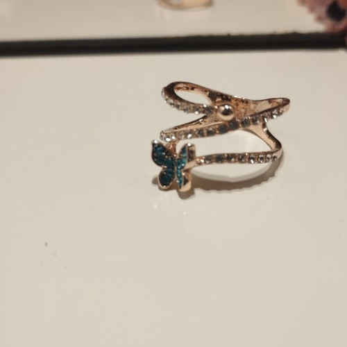 Butterfly ring with blue zircon and rhinestones, gold color, new