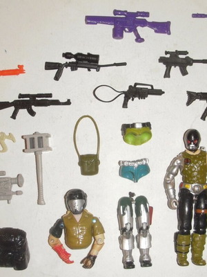 Gi Joe διάφορα parts και φιγούρες μεταχειρισμένα, πακέτο
