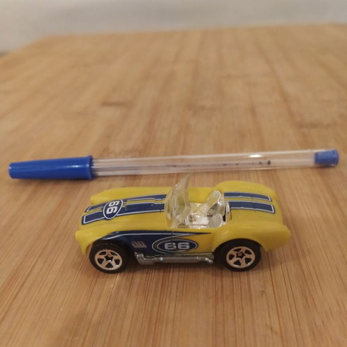 Hot Wheels Color Shifters Shelby Cobra 427 S/C 1:64 like new