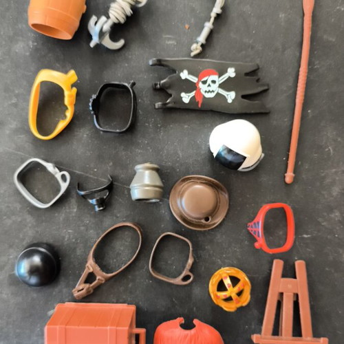 Playmobil φιγούρες σαν καινούργιο, σετ με άλογα, όπλα, άρματα, πατς
