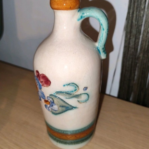Handmade vase like new, height 21 cm