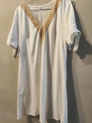 White caftan M-L, synthetic fabric beachwear