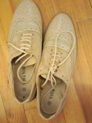 Oxford shoes like new, size 38, beige