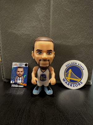Stephen Curry figure NBA with card and team sticker new