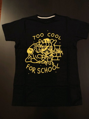 Fuzi graffiti artist "Too Cool For School" тениска като нова, черна