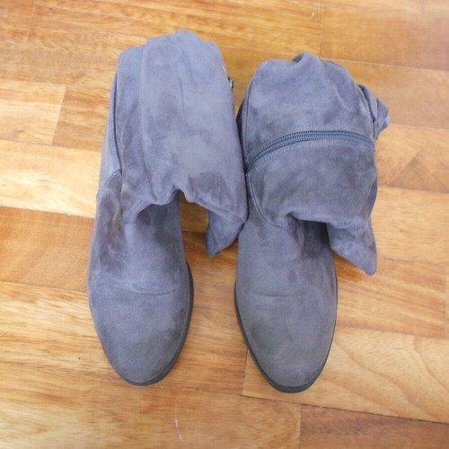 Let' walk women's ankle boots like new, gray suede, size 36
