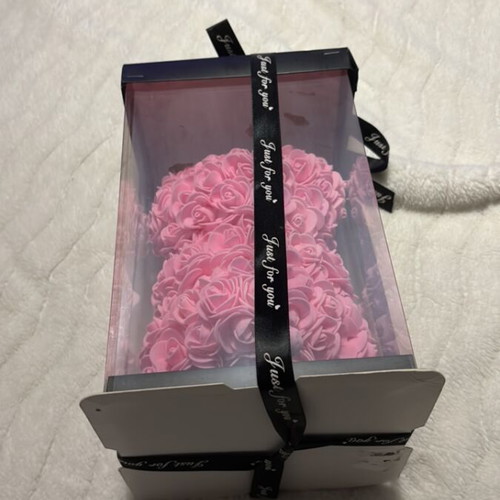 Decorative bear made of roses new