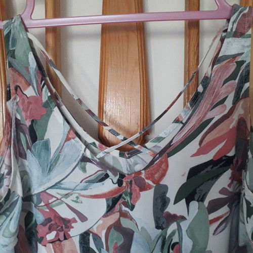 LC Waikiki summer tank top like new, size 44, colorful