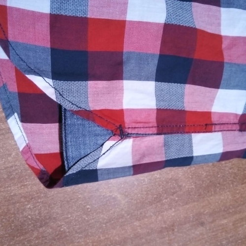 Camp David plaid shirt used, men's size L, red and blue