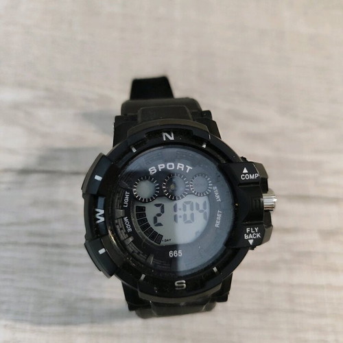 Men's watches used, all together, need batteries