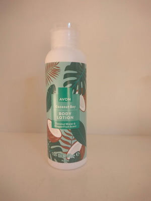 Avon Coconut Bay λοσιόν σώματος με καρύδα και dragon fruit 100ml
