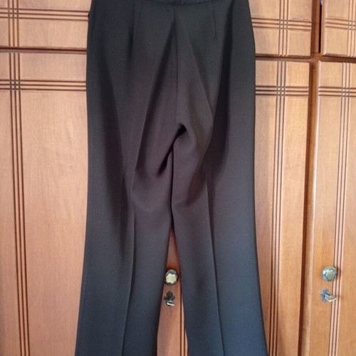Women's pants size M like new, dark brown classic cut