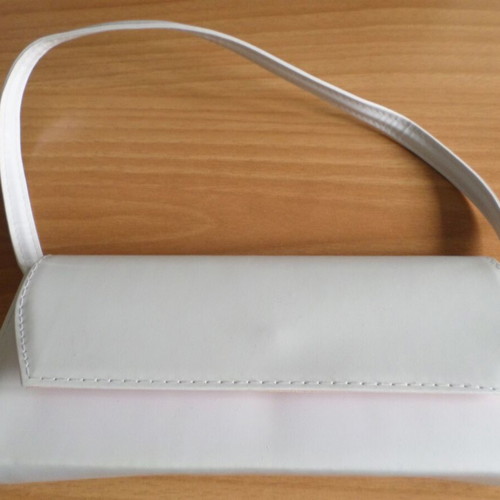 Leather white bag like new