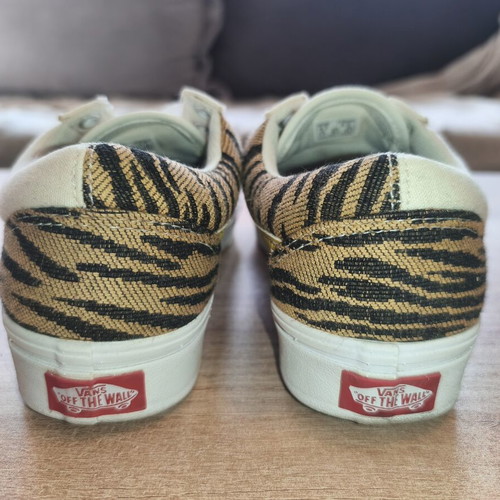 Vans Old Skool Comfycush women's sneakers size 36, beige tiger print