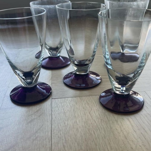 Glasses modern with purple base like new, pack of 5