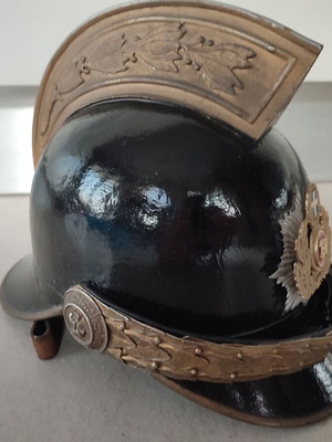 Firefighter helmet antique used, 1980s