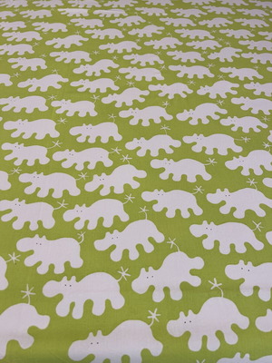 Single bed sheet with matching pillowcase like new