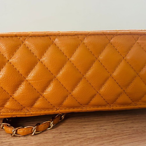 Quilted Mustard Shoulder Bag like new with gold chain