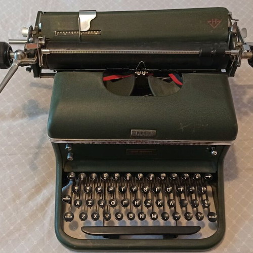 Halda typewriter used with Greek characters in very good condition