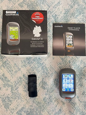 Garmin Dakota 20 GPS like new with maps and SD card