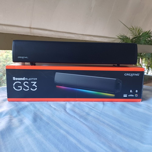 Creative Sound Blaster GS3 soundbar like new with RGB