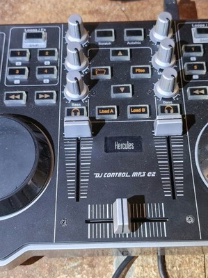 Hercules DJ Control MP3 E2 DJ μεταχειρισμένο