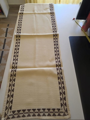 Handmade embroidered table runner like new, ecru and brown 90×27 cm