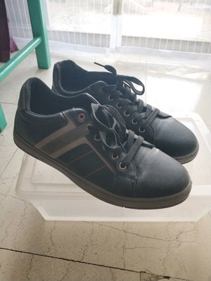 Antonio Donatti shoes size 42 black casual like new