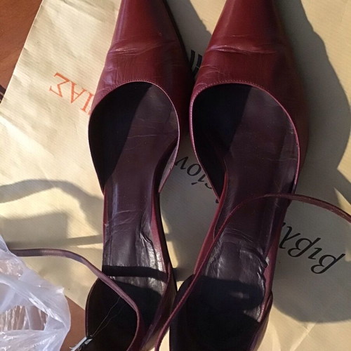 Zara kitten heel red leather pumps like new size 40