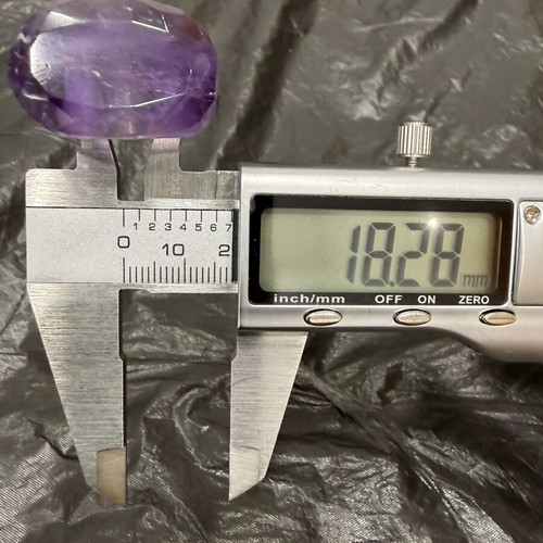 Ring with light purple amethyst new
