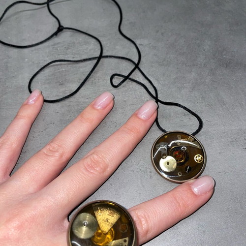 Vintage ring and necklace set with watch gears like new