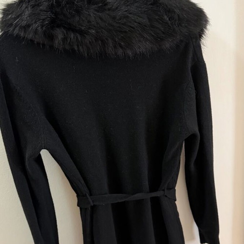 Long knitted cardigan with detachable fur Medium like new