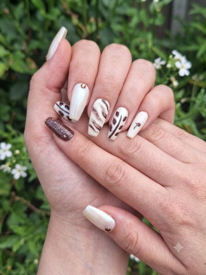 Press On Nails set with application tools new