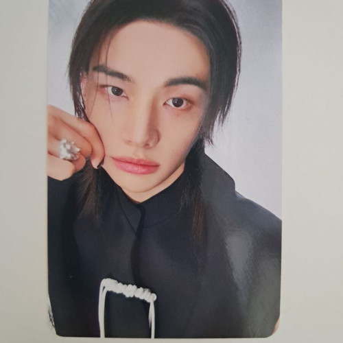 Stray Kids Hyunjin Run It official photocard