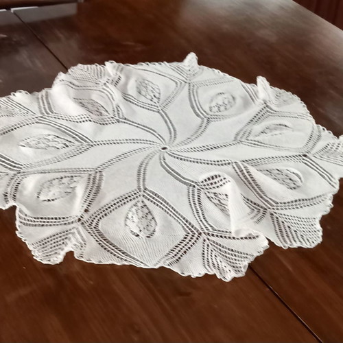 Handmade table linen used with very fine thread