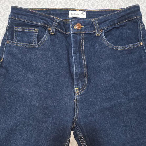 Long high-waisted jeans with slim legs Stradivarius