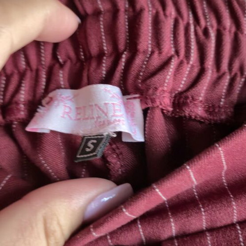 Burgundy striped high-waisted pants with elastic waist, like new, size S